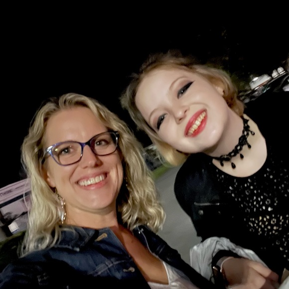 Hey there, it’s me, Taya! - Picture 11 of 16